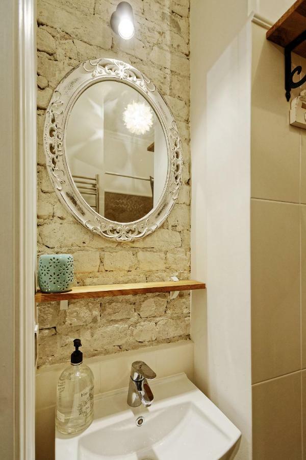 Riga Silent Center Boutique Apt. +Free Parking Exterior photo